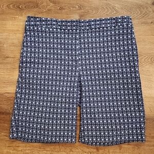 Mario Serrani Italy Women’s Size 4 Comfort Stretch Shorts Blue Geometric Print